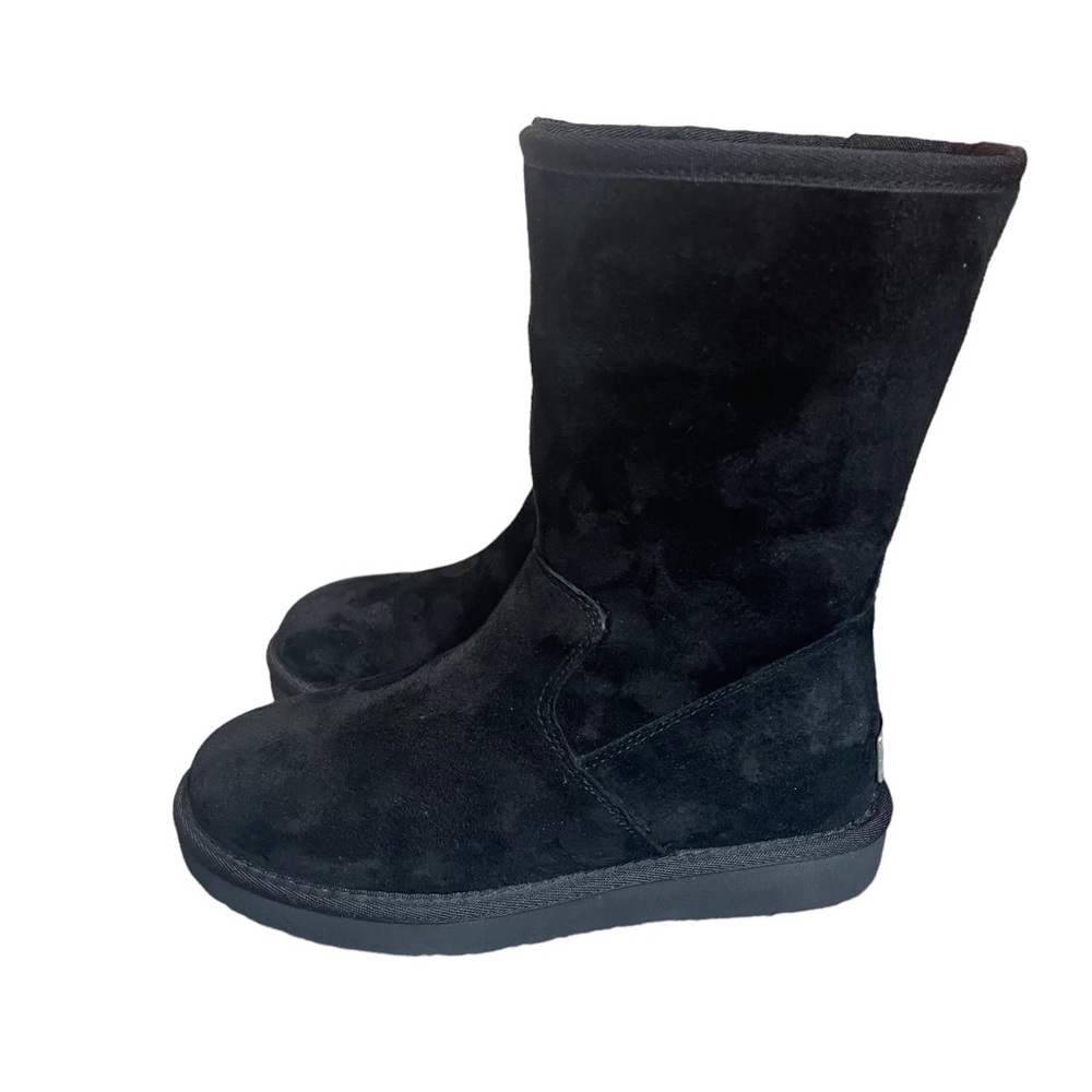 UGG Australia Celvin Black water-resistant
Suede Shearling boots 1016591 size 5 - Picture 10 of 15